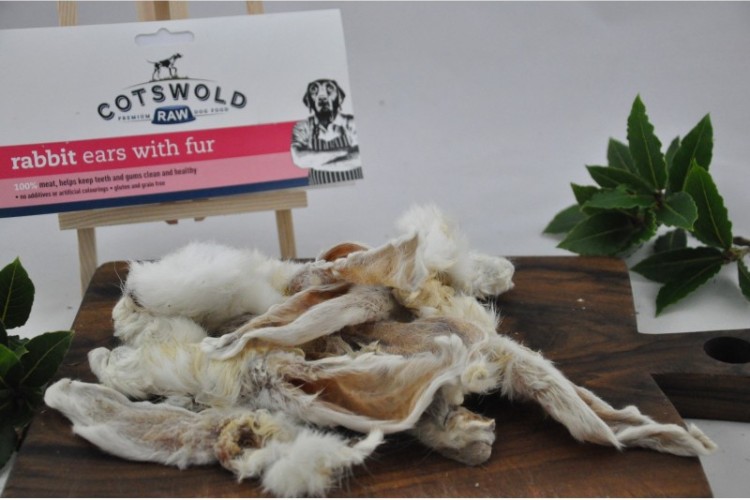 Cotswold - Rabbit Ears with Fur - 100g